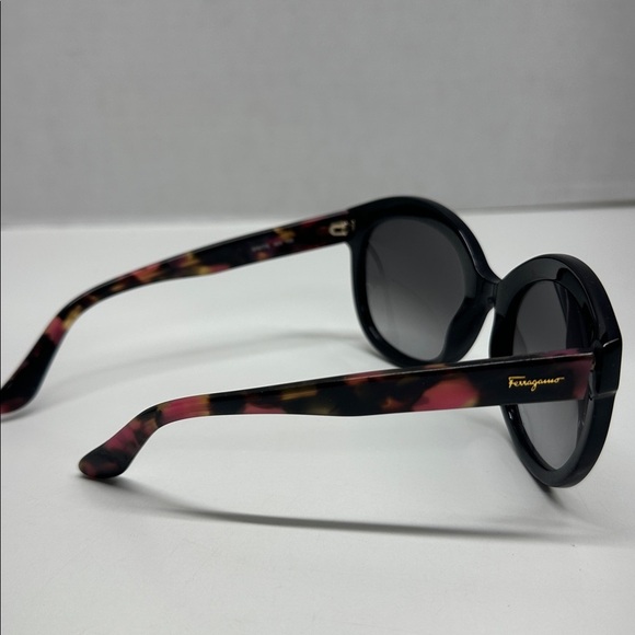 Salvatore Ferragamo Cat Eye Sunglasses Designer Sun Glasses Black Tortoise Pink main image 11